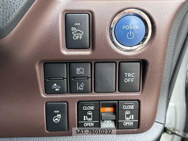 Toyota ESQUIRE 2018-03 8365777-15