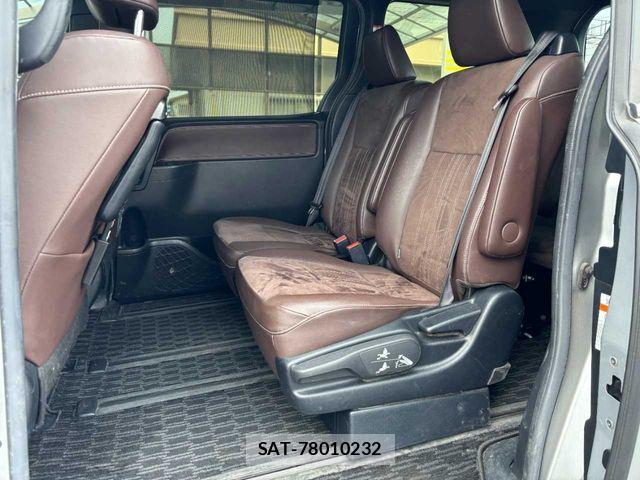 Toyota ESQUIRE 2018-03 8365777-25