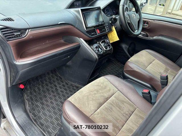 Toyota ESQUIRE 2018-03 8365777-26