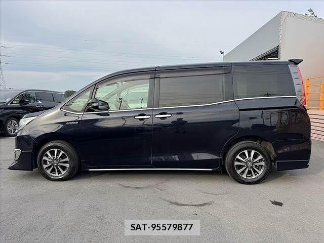 Toyota ESQUIRE 2017-07 8365775-10
