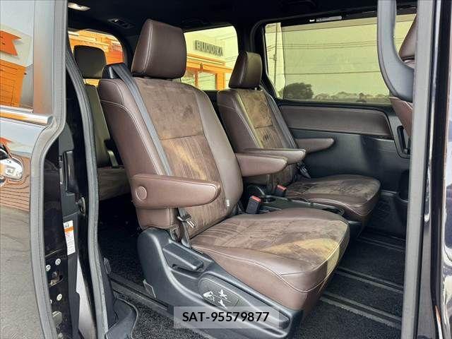 Toyota ESQUIRE 2017-07 8365775-19
