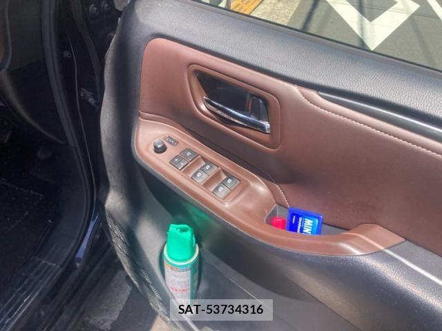 Toyota ESQUIRE 2015-09 8365783-16