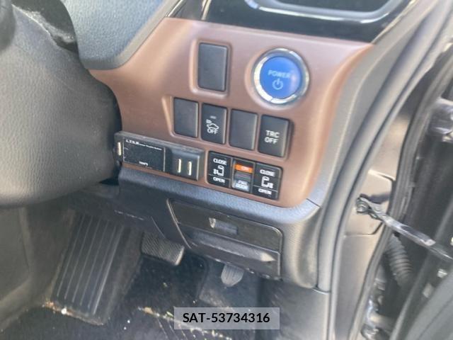 Toyota ESQUIRE 2015-09 8365783-17