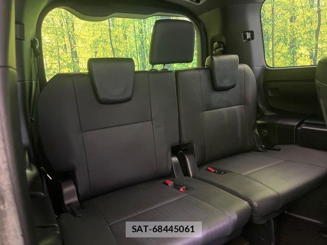 Toyota ESQUIRE 2016-04 8365780-9