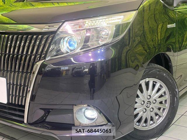 Toyota ESQUIRE 2016-04 8365780-12