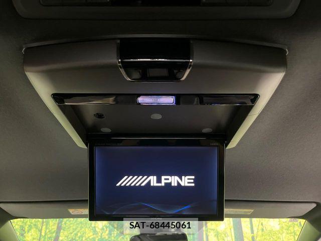 Toyota ESQUIRE 2016-04 8365780-2