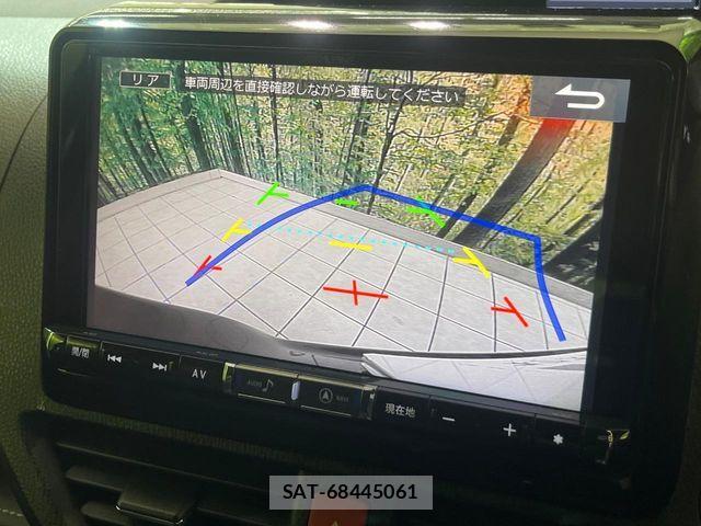 Toyota ESQUIRE 2016-04 8365780-4