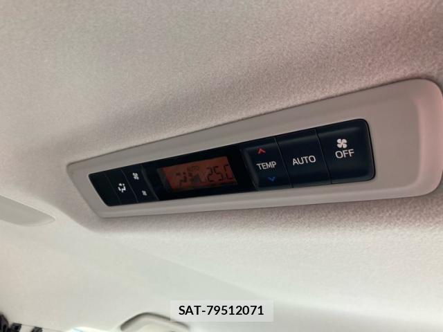 Toyota ESQUIRE 2015-09 8371632-14