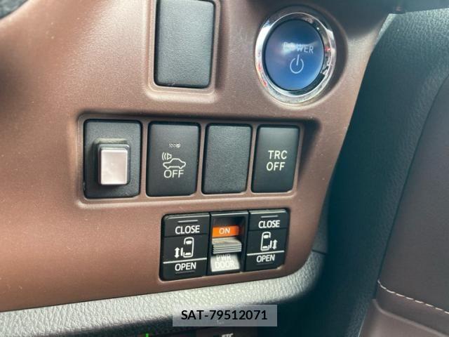 Toyota ESQUIRE 2015-09 8371632-16