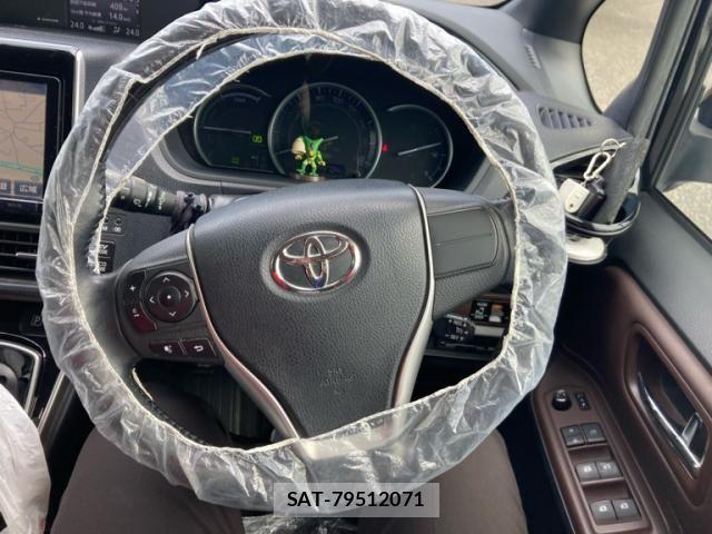 Toyota ESQUIRE 2015-09 8371632-18