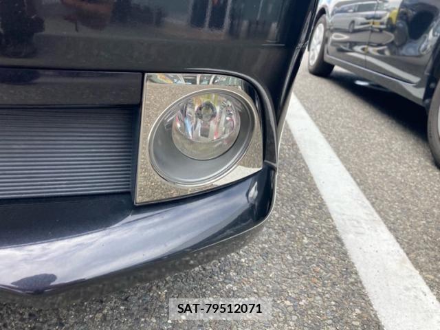 Toyota ESQUIRE 2015-09 8371632-7