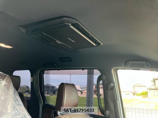 Toyota ESQUIRE 2018-10 8412244-14