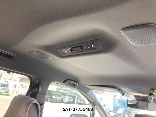 Toyota ESQUIRE 2016-01 8412251-20