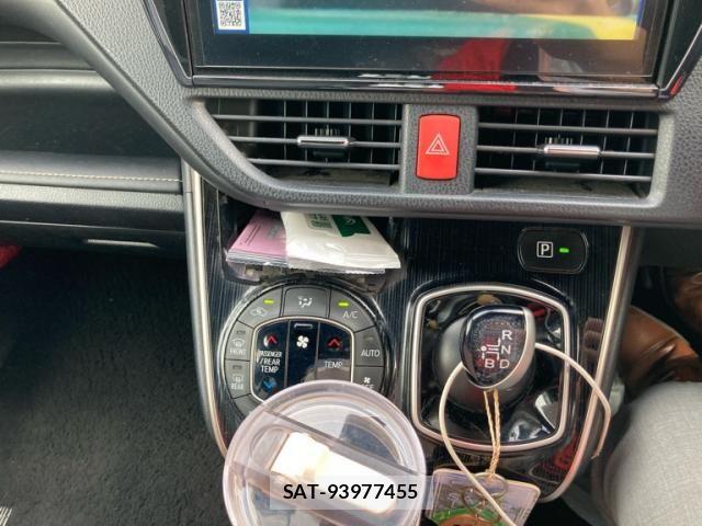 Toyota ESQUIRE 2016-05 8412252-20