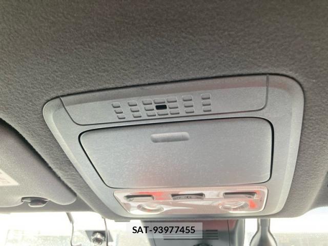 Toyota ESQUIRE 2016-05 8412252-21