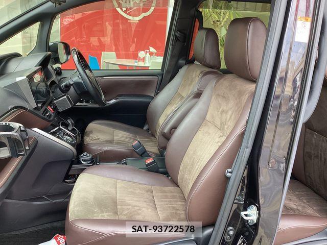 Toyota ESQUIRE 2018-06 8412243-16