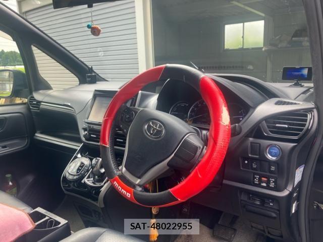 Toyota ESQUIRE 2015-09 8412253-8