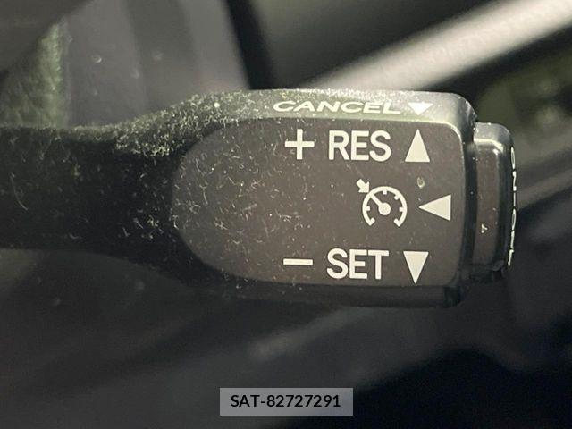 Toyota ESQUIRE 2018-12 8457428-6