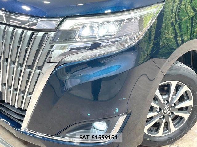 Toyota ESQUIRE 2018-04 8457429-12