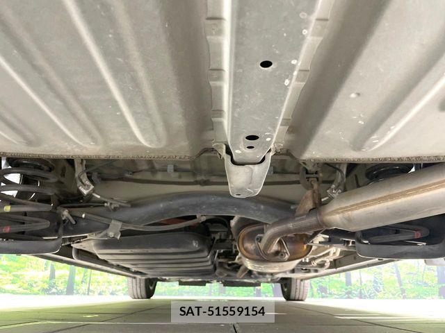 Toyota ESQUIRE 2018-04 8457429-18