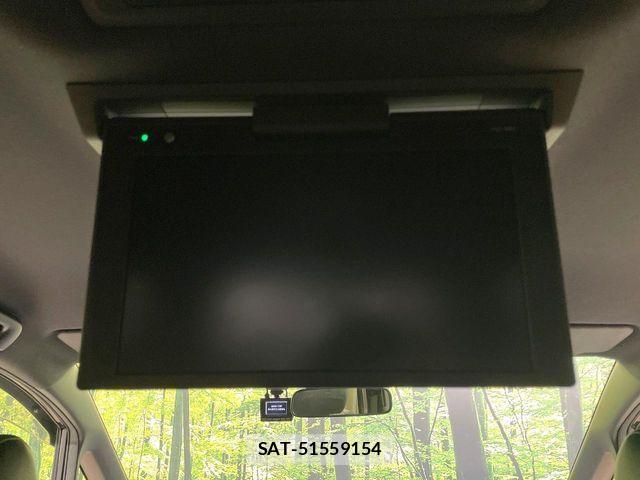 Toyota ESQUIRE 2018-04 8457429-2