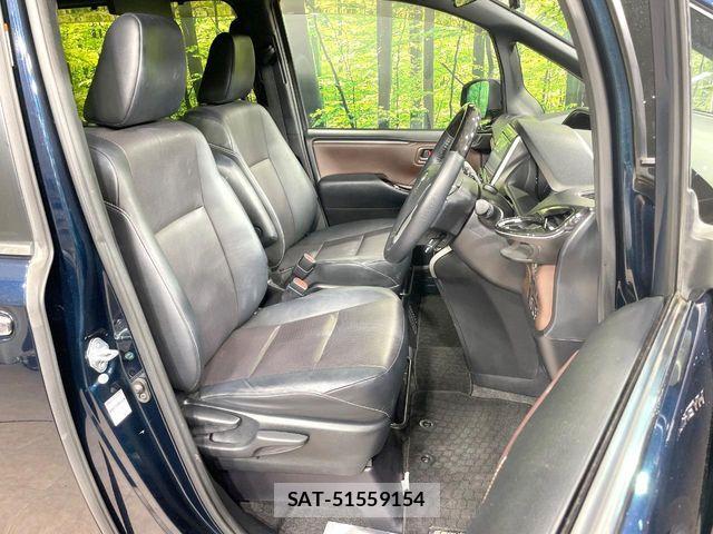 Toyota ESQUIRE 2018-04 8457429-7