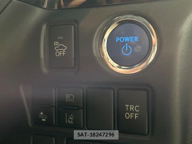 Toyota ESQUIRE 2017-02 8457437-19
