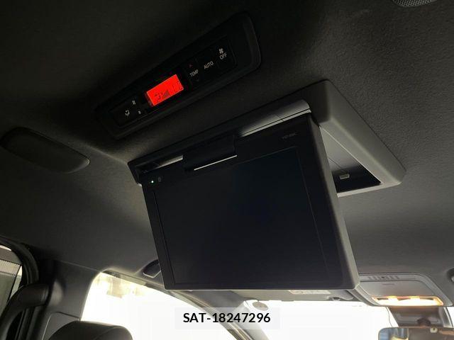 Toyota ESQUIRE 2017-02 8457437-6