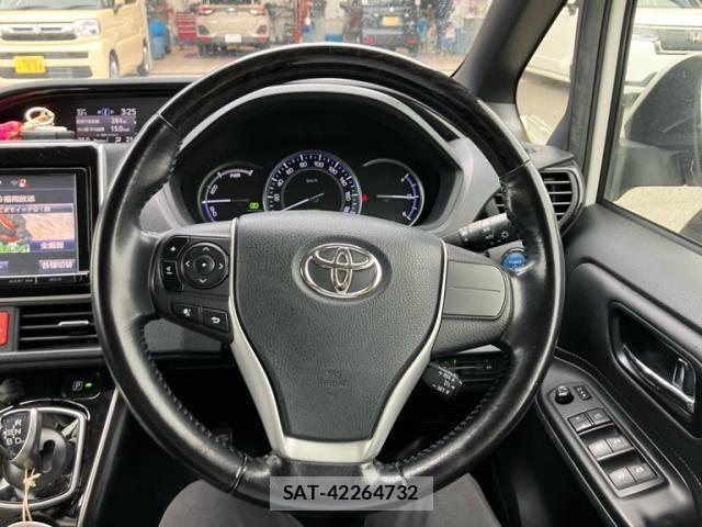 Toyota ESQUIRE 2015-05 8524791-16