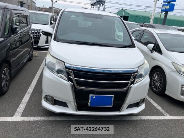Toyota ESQUIRE 2015-05 8524791-1