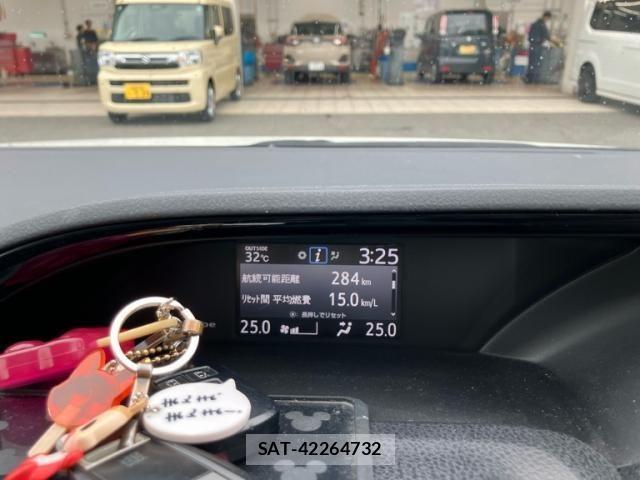 Toyota ESQUIRE 2015-05 8524791-21