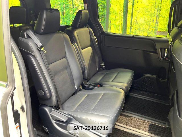 Toyota ESQUIRE 2021-01 8524781-8