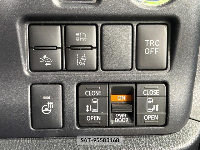Toyota ESQUIRE 2019-06 8524787-3