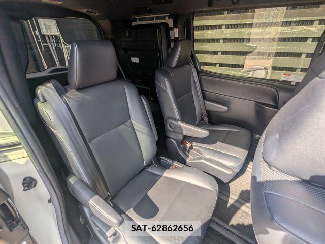 Toyota ESQUIRE 2017-10 8524793-9