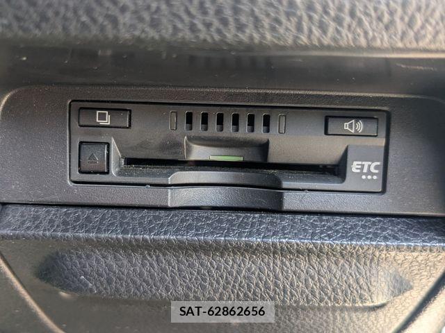 Toyota ESQUIRE 2017-10 8524793-23