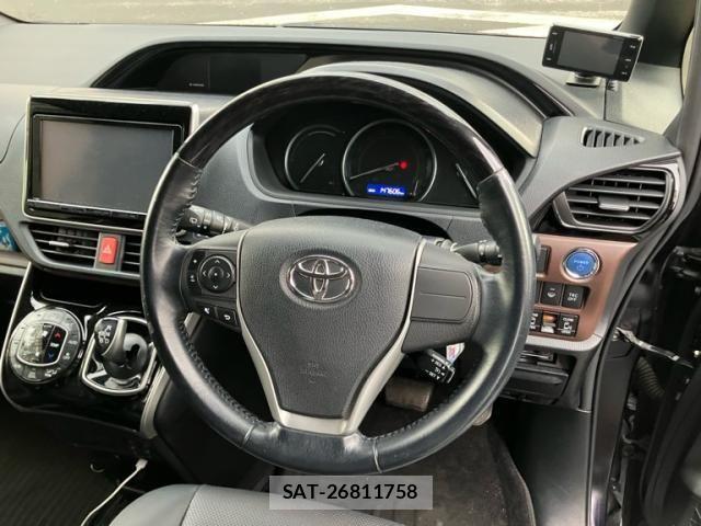 Toyota ESQUIRE 2015-01 8524792-16