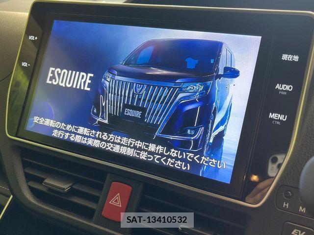 Toyota ESQUIRE 2018-01 8524786-3