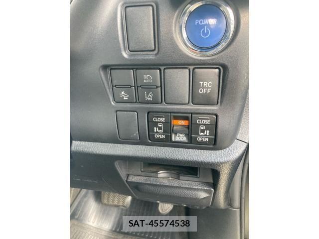 Toyota ESQUIRE 2019-02 8524788-11