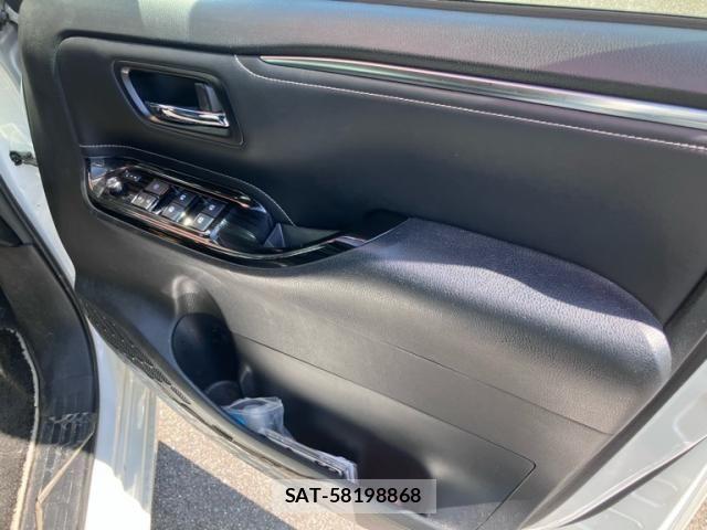 Toyota ESQUIRE 2020-03 8524789-14