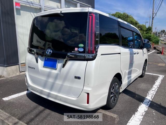 Toyota ESQUIRE 2020-03 8524789-3