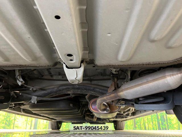 Toyota ESQUIRE 2020-03 8561815-18