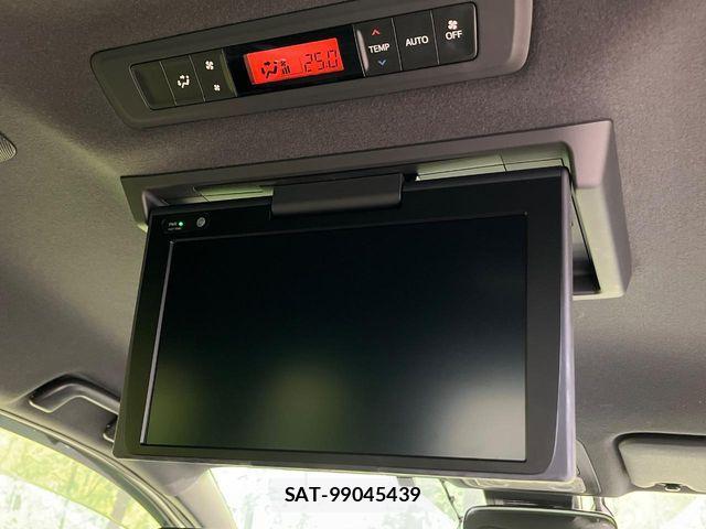 Toyota ESQUIRE 2020-03 8561815-3