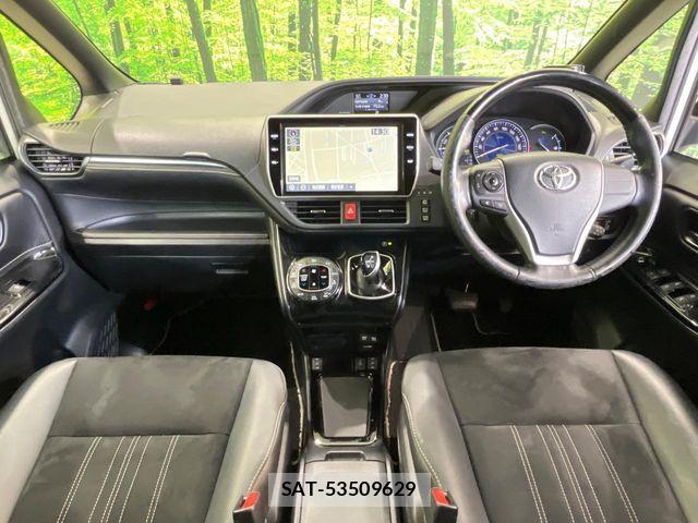 Toyota ESQUIRE 2019-04 8561812-1