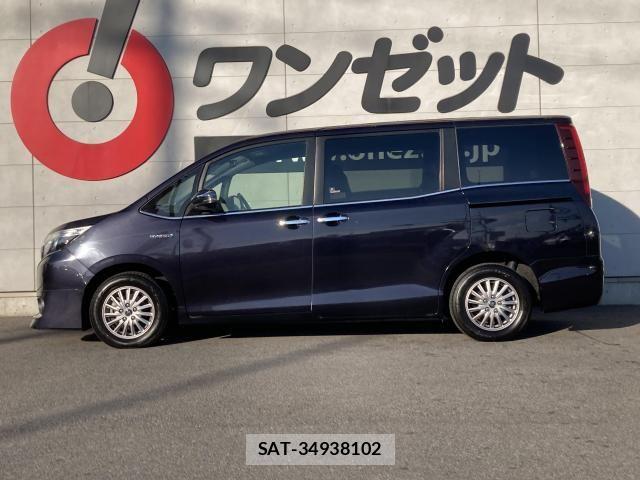 Toyota ESQUIRE 2016-06 8561817-17