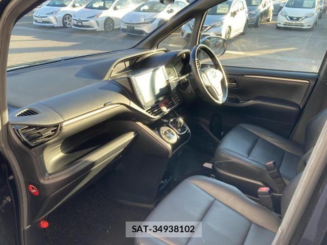 Toyota ESQUIRE 2016-06 8561817-23