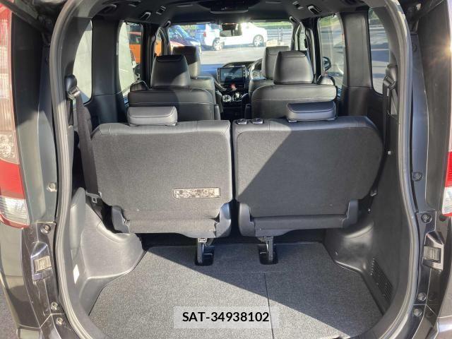 Toyota ESQUIRE 2016-06 8561817-27
