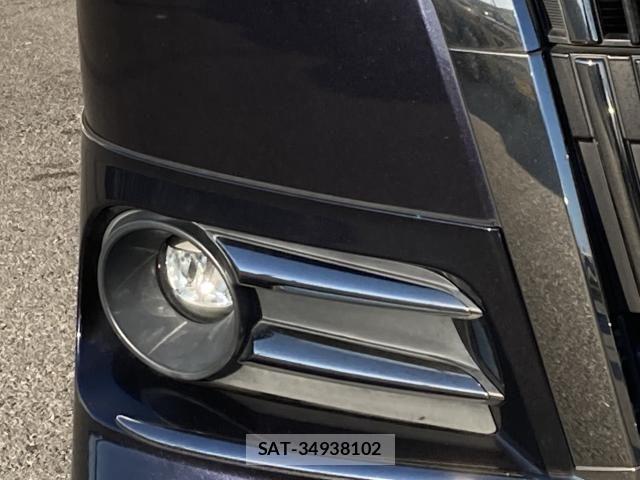 Toyota ESQUIRE 2016-06 8561817-8