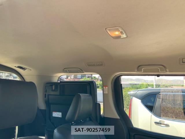 Toyota ESQUIRE 2015-01 8561818-11