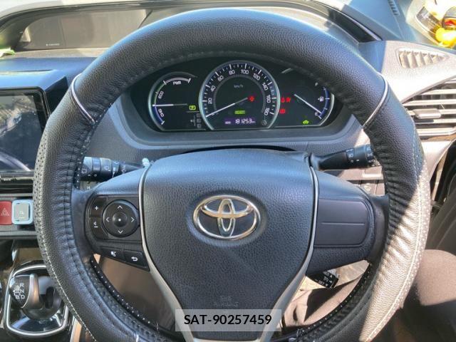 Toyota ESQUIRE 2015-01 8561818-14