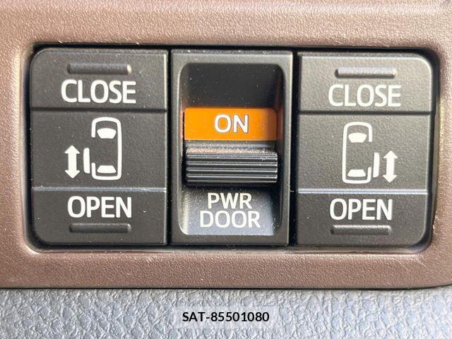 Toyota ESQUIRE 2016-07 8626667-4